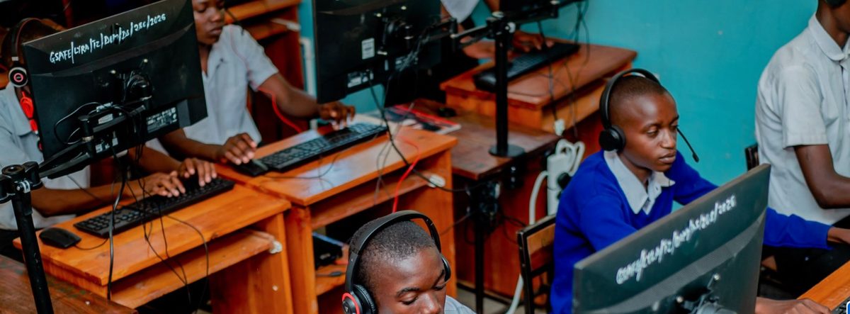 Participants focused on practical technology learning in a DEA workshop